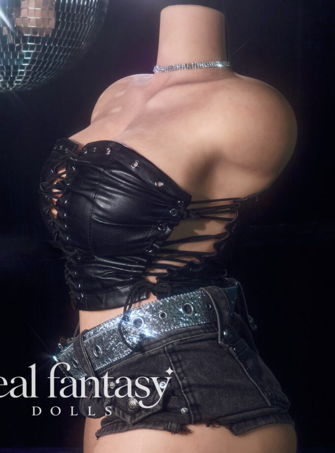 84cm (2'9") I-Cup ULW 885# Torso Natural, Torso (Head #Renata) Full Silicone - Climax Doll